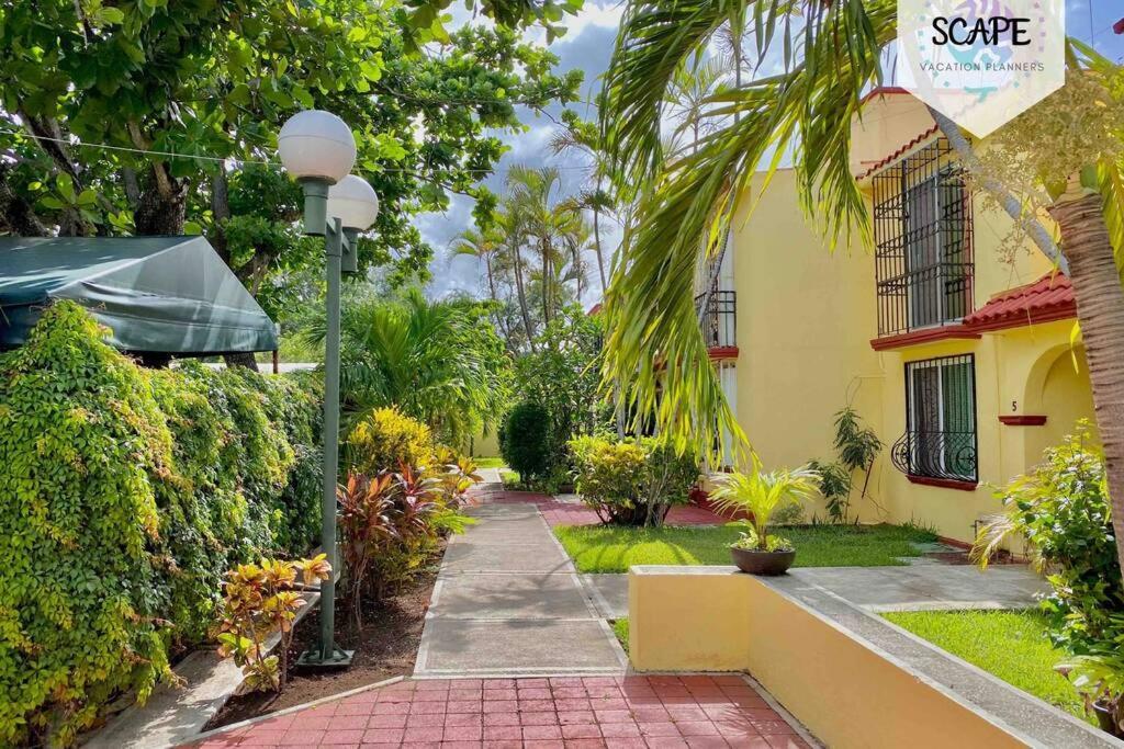 Amplia Y Calida Casa Cerca De Plaza Las Americas Villa Cancún Exterior foto
