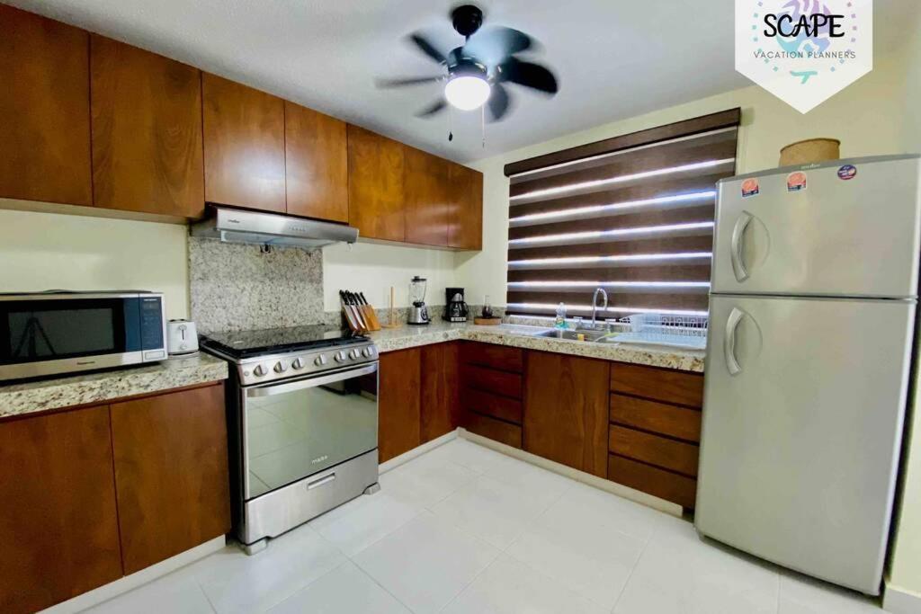 Amplia Y Calida Casa Cerca De Plaza Las Americas Villa Cancún Exterior foto